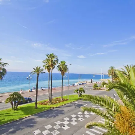 Apartment Promenade Holiday - Miramar Promenade 1